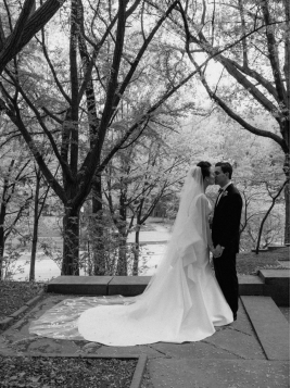 An outdoor wedding in Washington, D.C