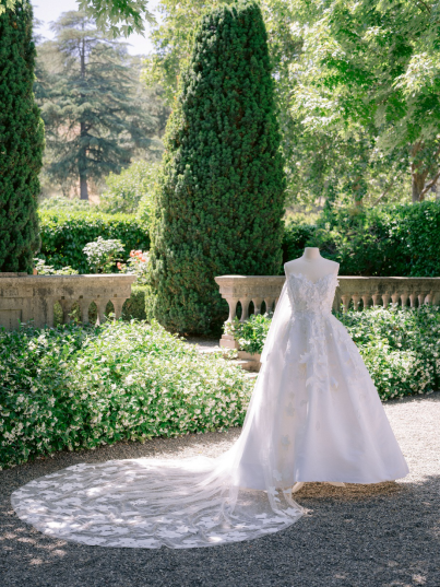 a bride’s wedding gown.