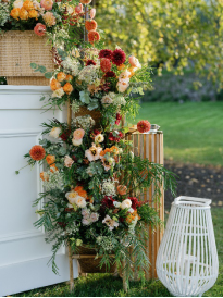An image of a fall flower arrangement  